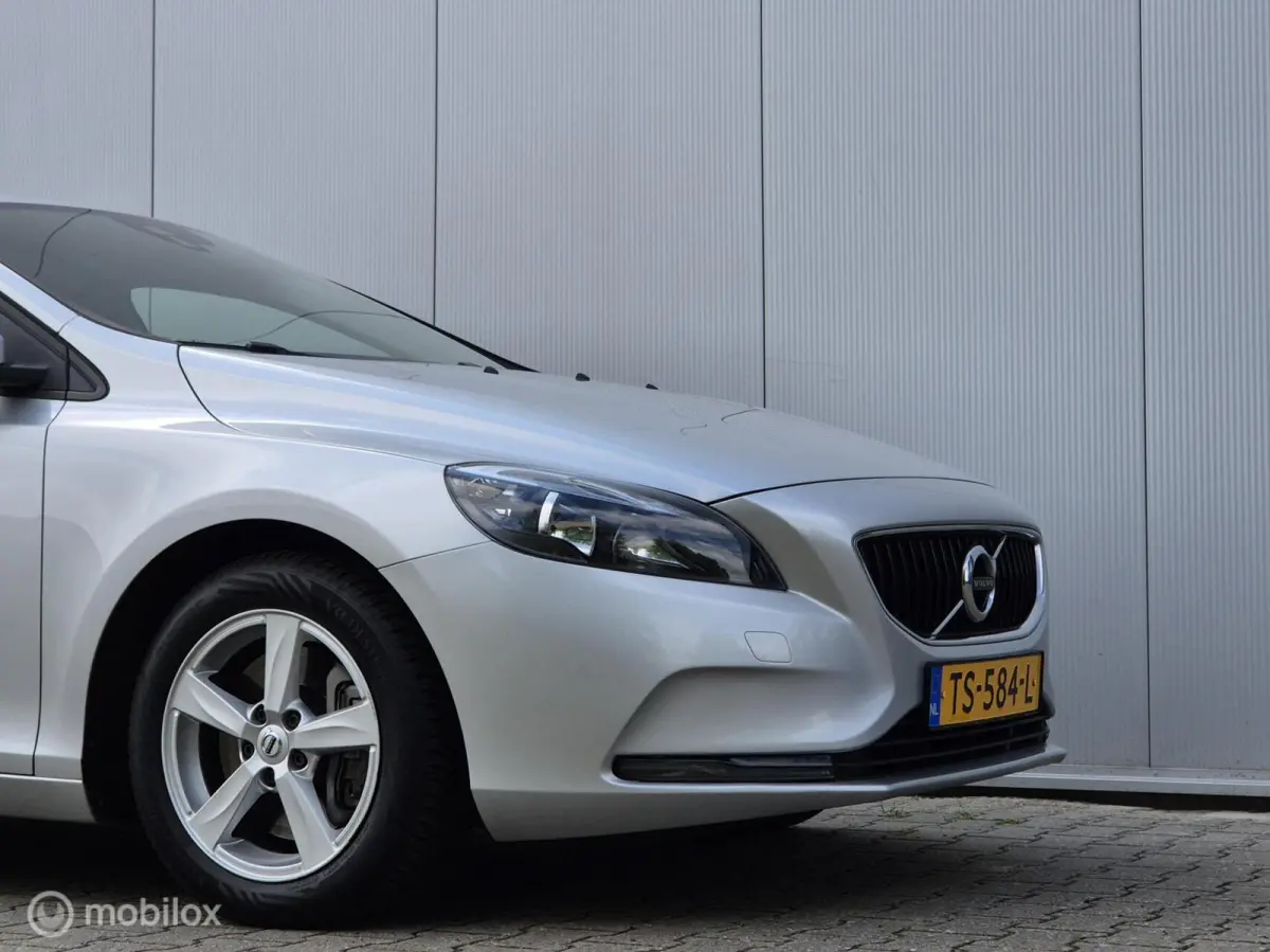 1.5 T2 EDITION AUTOMAAT/LED/NAVI/BLUETOOTH/CRUISE/16''LMV