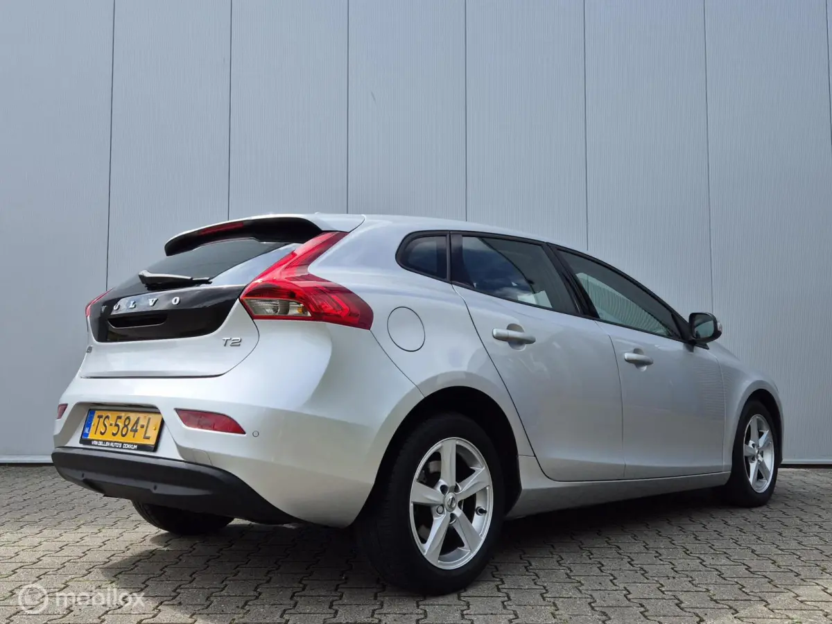 1.5 T2 EDITION AUTOMAAT/LED/NAVI/BLUETOOTH/CRUISE/16''LMV