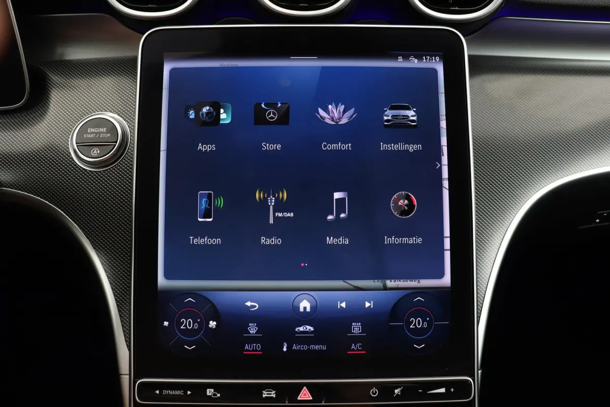 180 Luxury Line | Sfeerverlichting | Widescreen | Burmester | Navigatie | CarPlay | Camera |