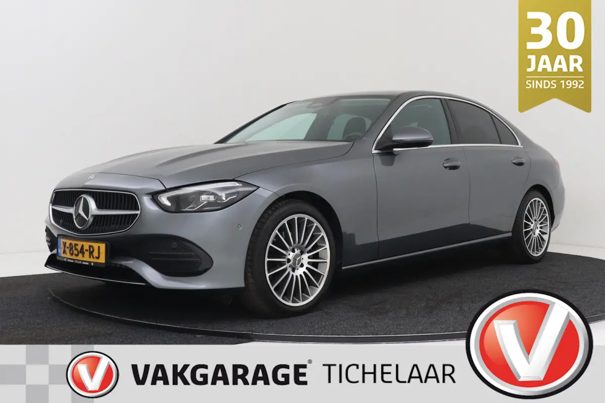 180 Luxury Line | Sfeerverlichting | Widescreen | Burmester | Navigatie | CarPlay | Camera |