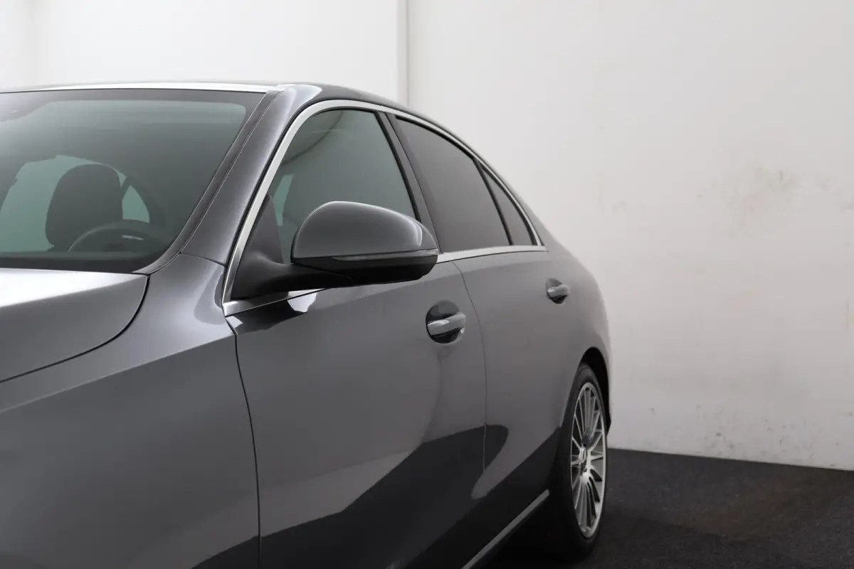180 Luxury Line | Sfeerverlichting | Widescreen | Burmester | Navigatie | CarPlay | Camera |