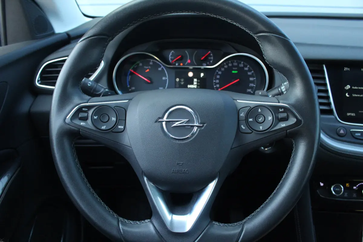 1.6 Turbo Hybrid Elegance | Stoelverw. | Keyless | Carplay | Navi | Camera | DAB | Climate | Cruise | Stoelverw. | Keyless | Carplay | Navi | Camera | DAB | Climate | Cruise |