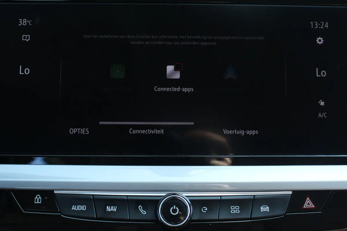 1.6 Turbo Plug-In Hybrid Ultimate | Trekh. | Elek. Achterklep | Adaptive Cruise | Stoel & Stuur Verw. | Camera | Dodehoek | Alcantara | | Trekh. | Elek. Achterklep | Adaptive Cruise | Stoel 