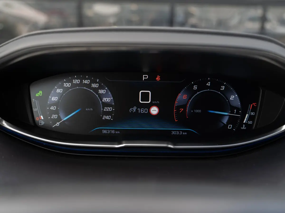 1.6 e-THP 165PK Aut. GT-Line | Drive Assist| Camera | Trekhaak | Nw. Distributieriem
