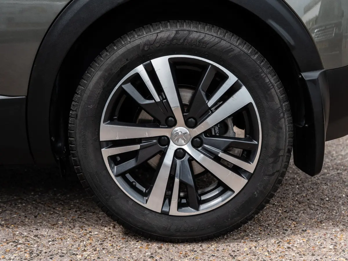 1.6 e-THP 165PK Aut. GT-Line | Drive Assist| Camera | Trekhaak | Nw. Distributieriem
