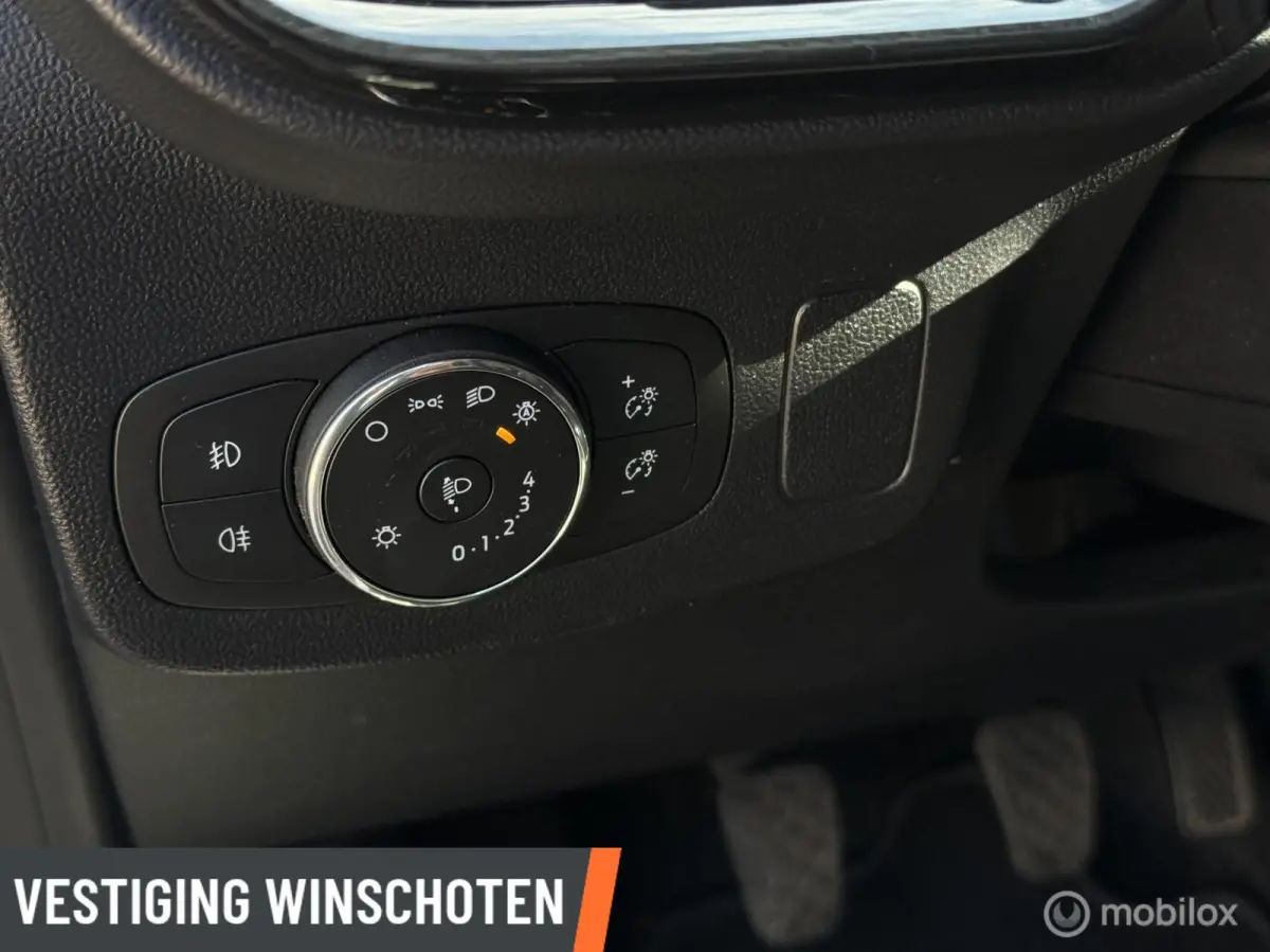 1.0 EcoBoost Titanium | Camera | Cruise | PDC V+A | Led |