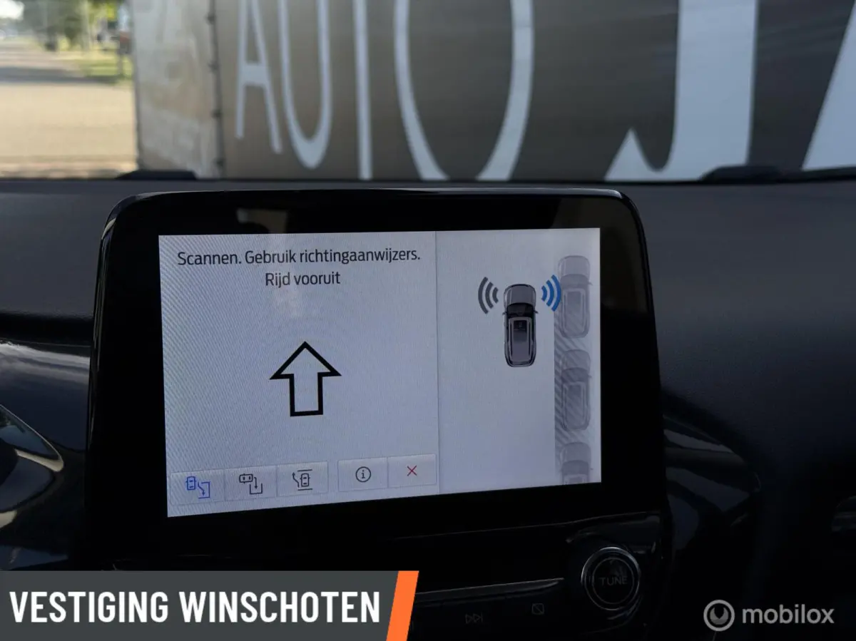 1.0 EcoBoost Titanium | Camera | Cruise | PDC V+A | Led |
