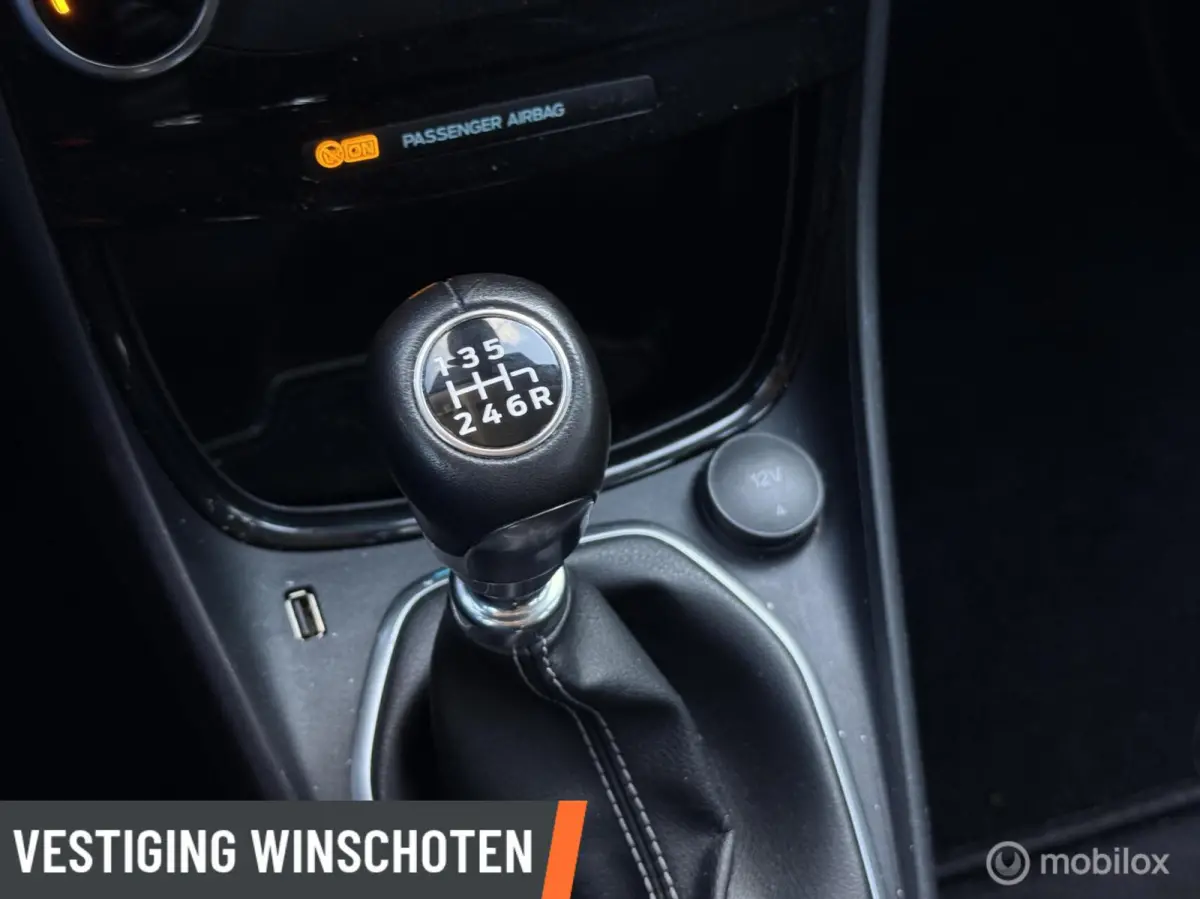 1.0 EcoBoost Titanium | Camera | Cruise | PDC V+A | Led |