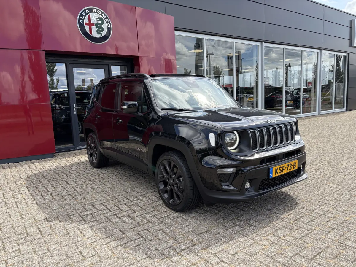 1.5T e-Hybrid S 19'' | Panoramadak | Lederenbekleding | Apple/Android carplay