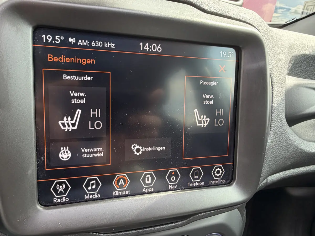 1.5T e-Hybrid S 19'' | Panoramadak | Lederenbekleding | Apple/Android carplay