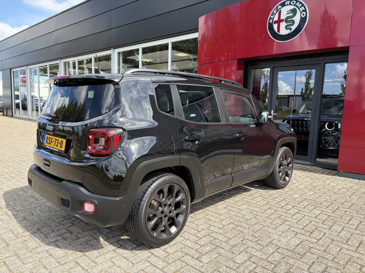 1.5T e-Hybrid S 19'' | Panoramadak | Lederenbekleding | Apple/Android carplay