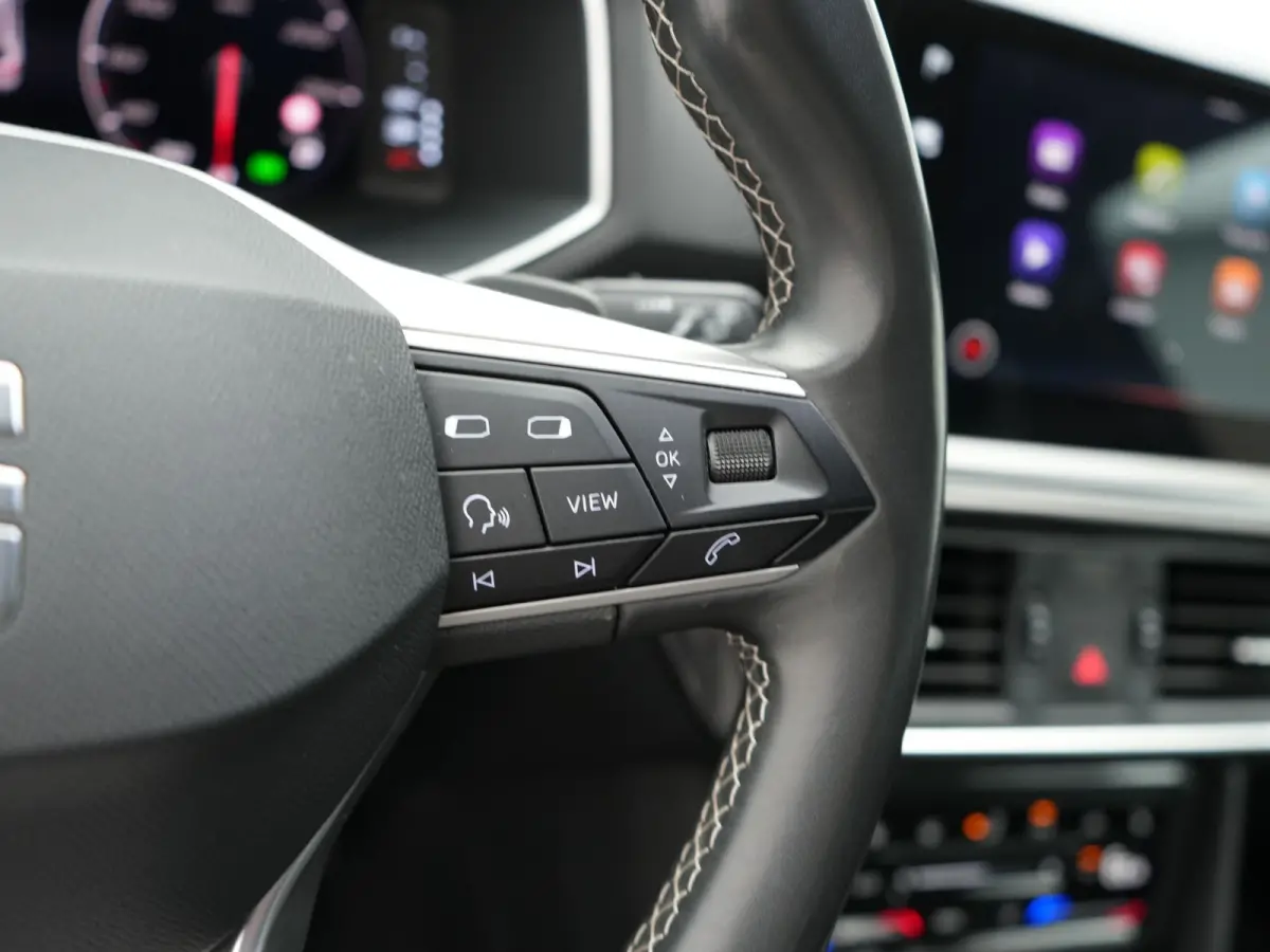 1.4 TSI e-Hybrid Xcellence PHEV 245pk Dealer O.H. | Trekhaak Af Fabriek | Adaptive Cruise | Camera | Keyless | Sportstoelen Verwarmd | Apple Carplay | Virtual | Navigatie | DAB | 19"L.M | Pl
