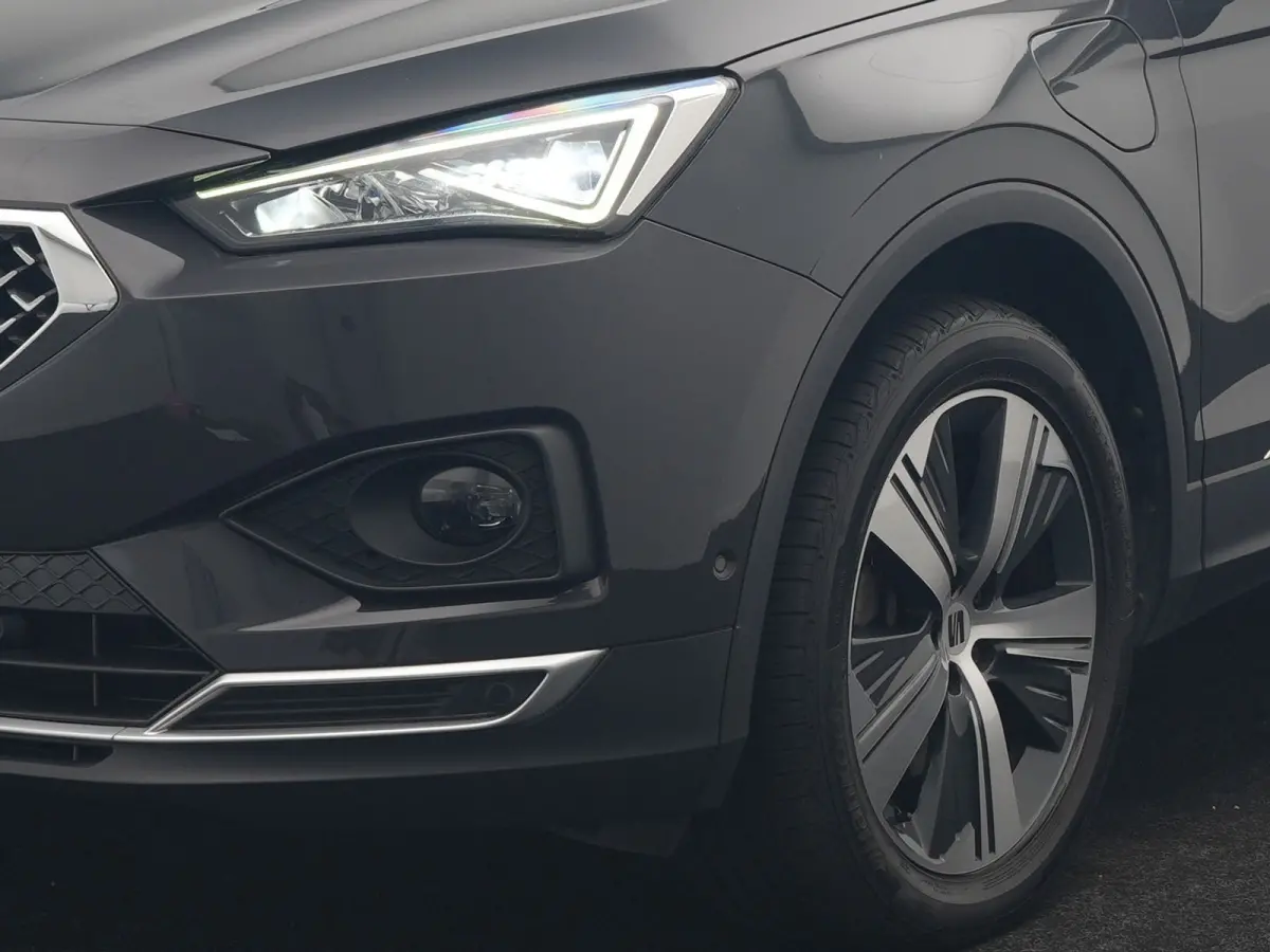 1.4 TSI e-Hybrid Xcellence PHEV 245pk Dealer O.H. | Trekhaak Af Fabriek | Adaptive Cruise | Camera | Keyless | Sportstoelen Verwarmd | Apple Carplay | Virtual | Navigatie | DAB | 19"L.M | Pl