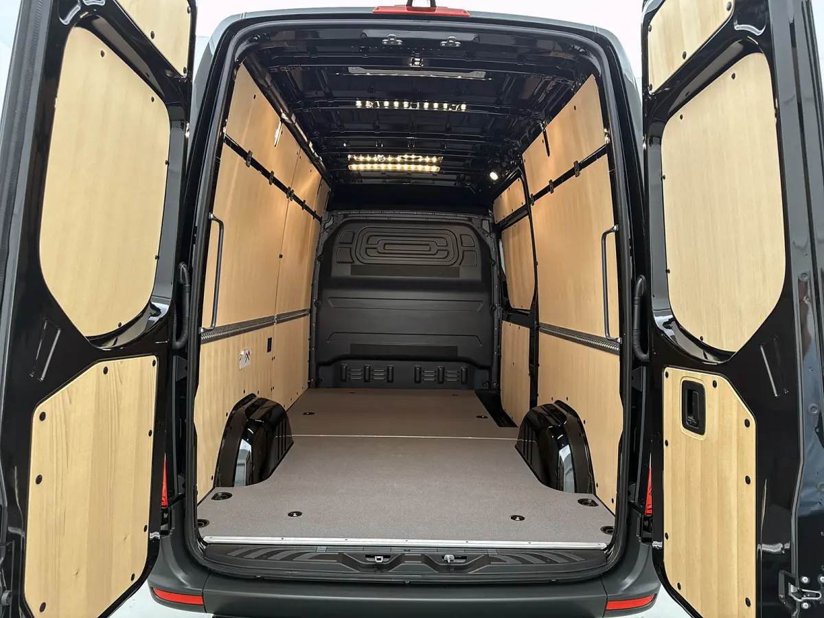 317 CDI L2H2 Pro Navigatie Parkeerpakket Stoelverwarming Betimmering Trekhaak 24 maanden Mercedes Certified garantie