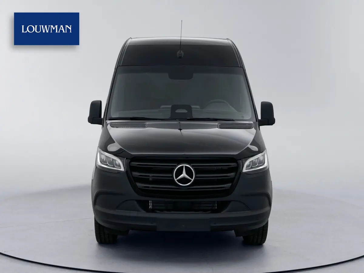 317 CDI L2H2 Pro Navigatie Parkeerpakket Stoelverwarming Betimmering Trekhaak 24 maanden Mercedes Certified garantie