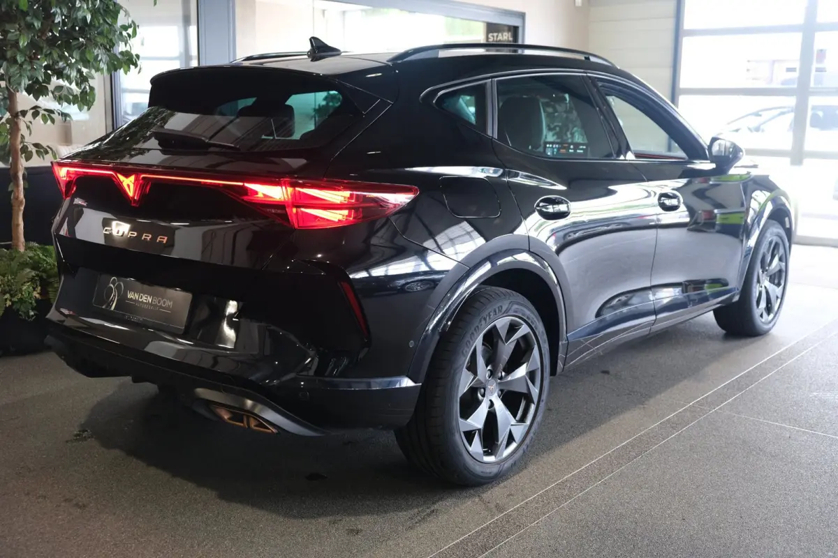 1.5 TSI e-Hybrid 204PK Facelift 360camera Navi Led ACC SportStuur Elek Achterklep