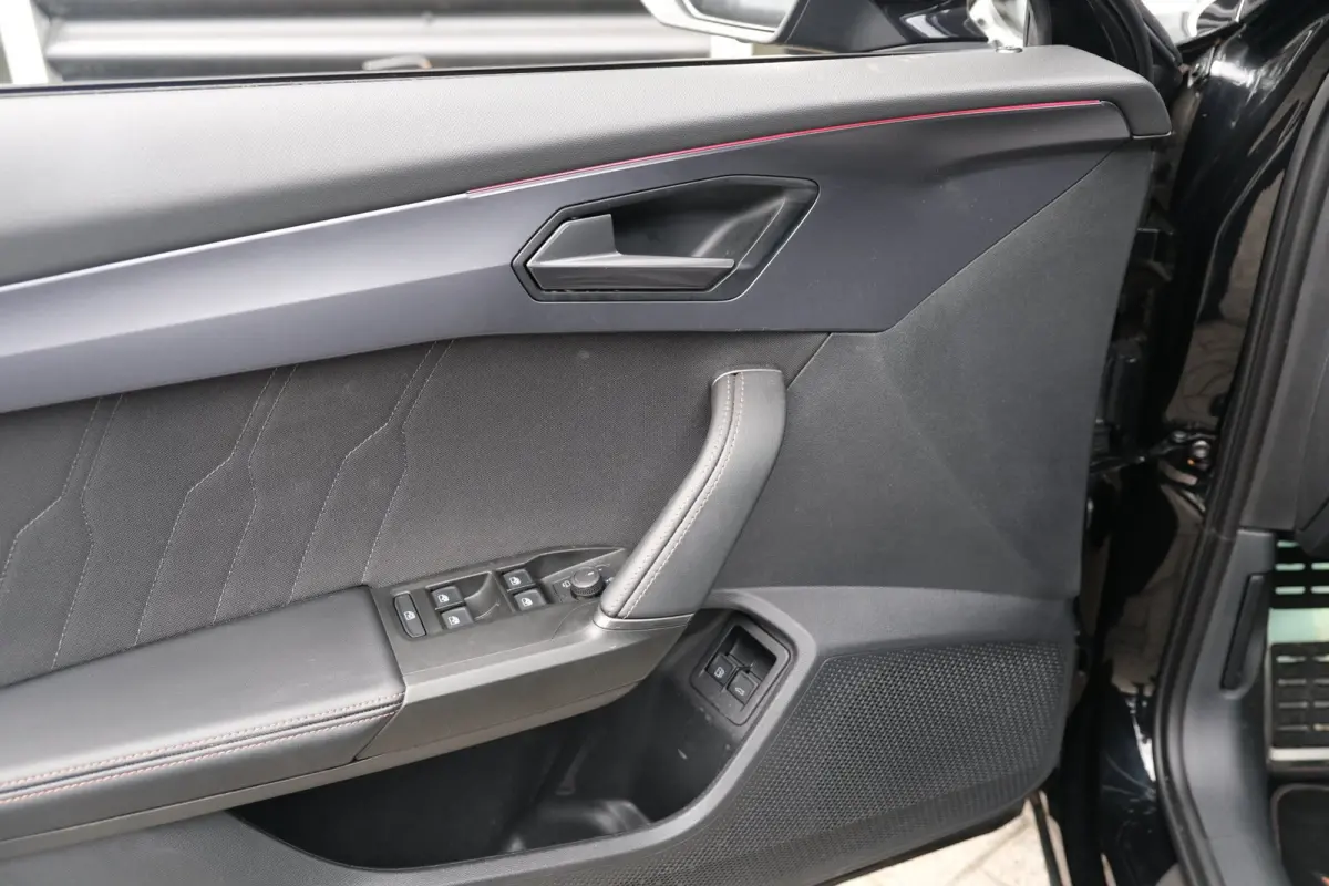1.5 TSI e-Hybrid 204PK Facelift 360camera Navi Led ACC SportStuur Elek Achterklep