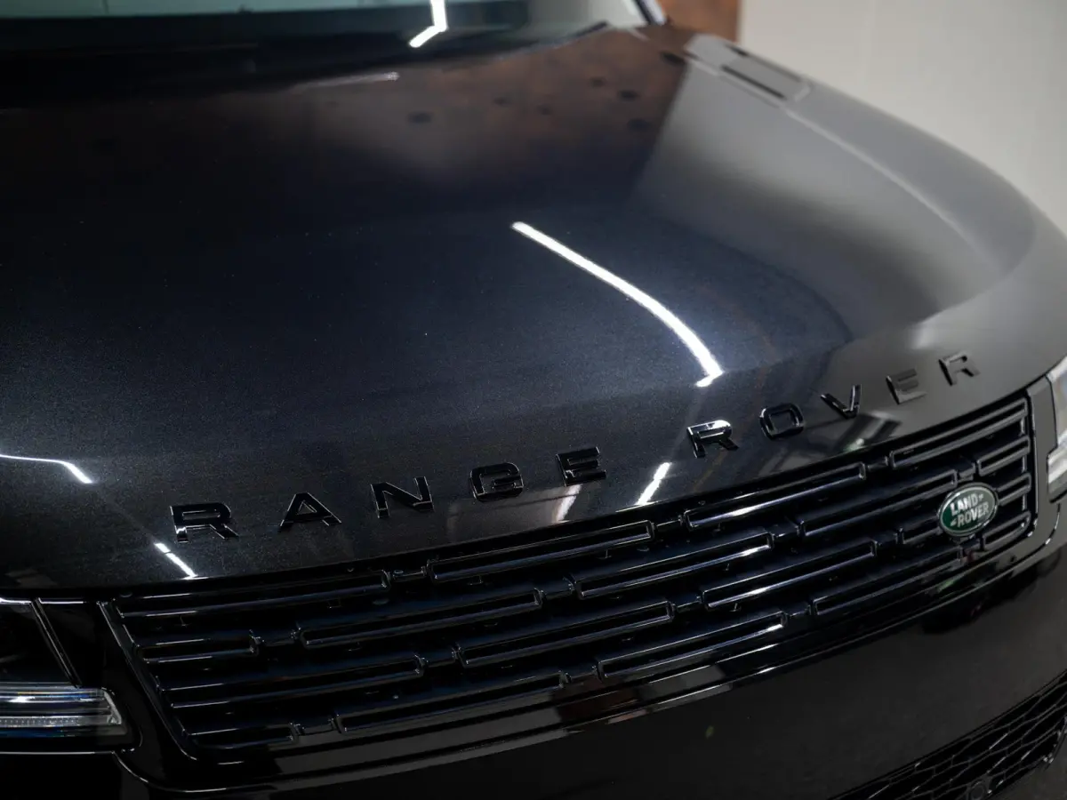 3.0 P550e Autobiography PHEV | Koelbox | Massage | Trekhaak | Achterasbest. | Pano |