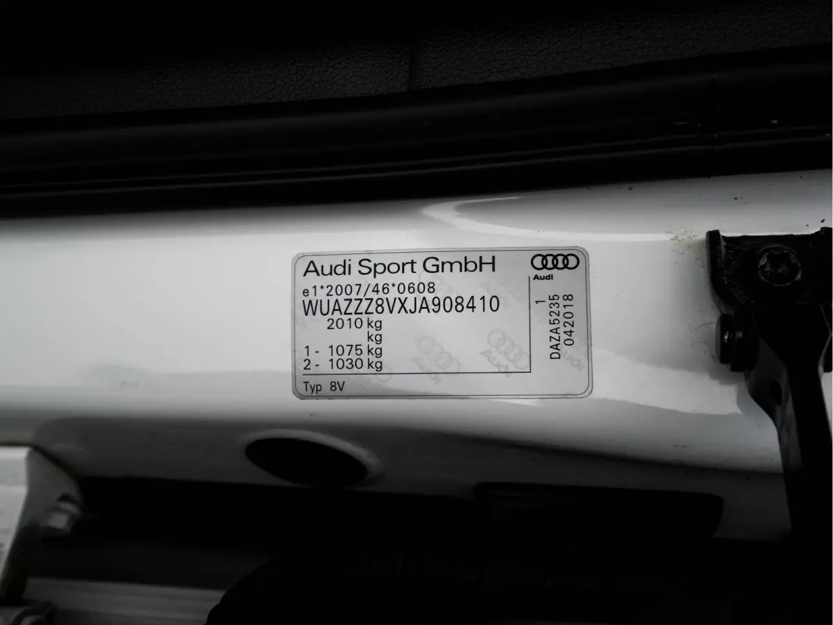 2.5 TFSI Quattro *RS-SEATS | PANO | ADAPTIVE-CRUISE | NAPPA-LEATHER | BANG&OLUFSEN | CAMERA | KEYLESS | BLINDSPOT | NAVI-FULLMAP | DIGI-COCKPIT | PRIVACY-GLASS | SHIFTPADDLES | CARBON-INLAY 