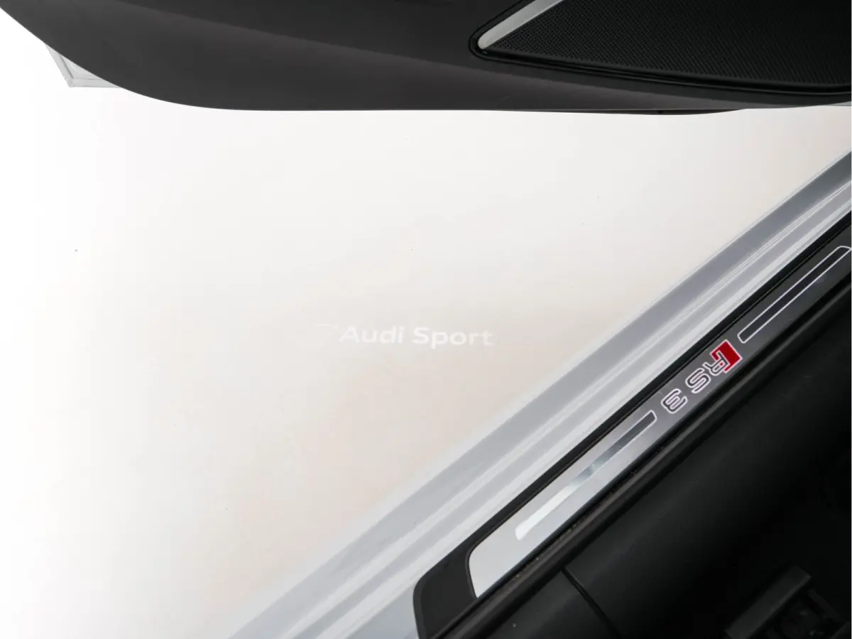 2.5 TFSI Quattro *RS-SEATS | PANO | ADAPTIVE-CRUISE | NAPPA-LEATHER | BANG&OLUFSEN | CAMERA | KEYLESS | BLINDSPOT | NAVI-FULLMAP | DIGI-COCKPIT | PRIVACY-GLASS | SHIFTPADDLES | CARBON-INLAY 