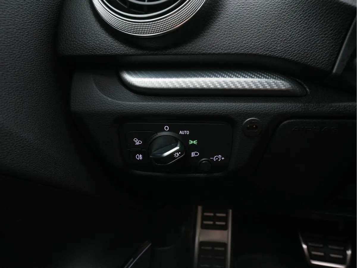 2.5 TFSI Quattro *RS-SEATS | PANO | ADAPTIVE-CRUISE | NAPPA-LEATHER | BANG&OLUFSEN | CAMERA | KEYLESS | BLINDSPOT | NAVI-FULLMAP | DIGI-COCKPIT | PRIVACY-GLASS | SHIFTPADDLES | CARBON-INLAY 