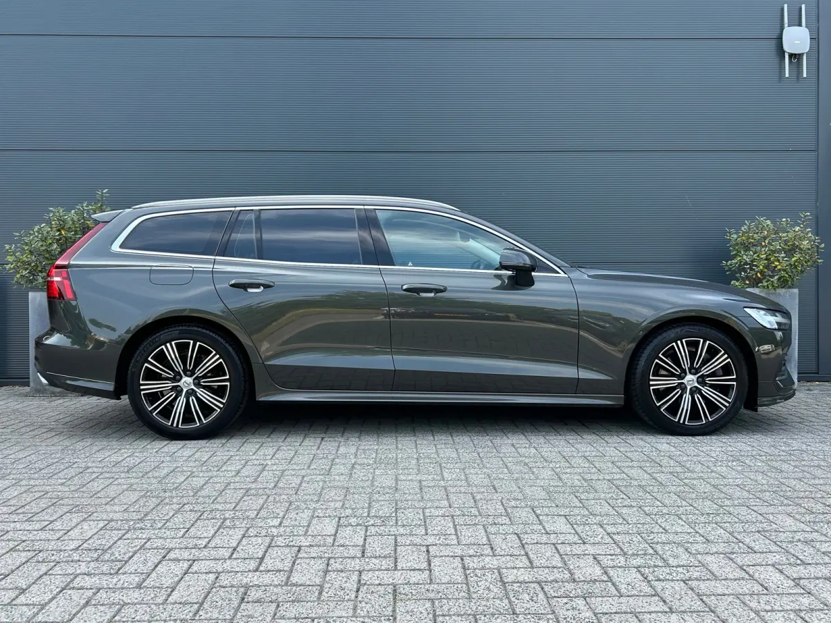 2.0 B3 Inscription | Pilot Assist | Trekhaak | Leder | Camera |