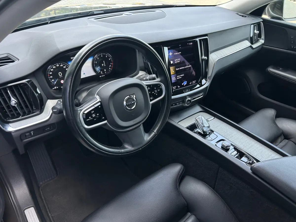 2.0 B3 Inscription | Pilot Assist | Trekhaak | Leder | Camera |