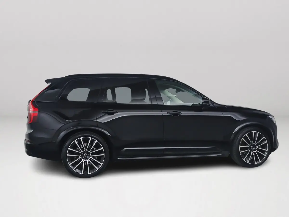 T8 Plug-in hybrid AWD Ultra Dark | Panoramadak | 360° camera | Bowers & Wilkins | Luchtvering | Head-up display | Stoelventilatie | Trekhaak