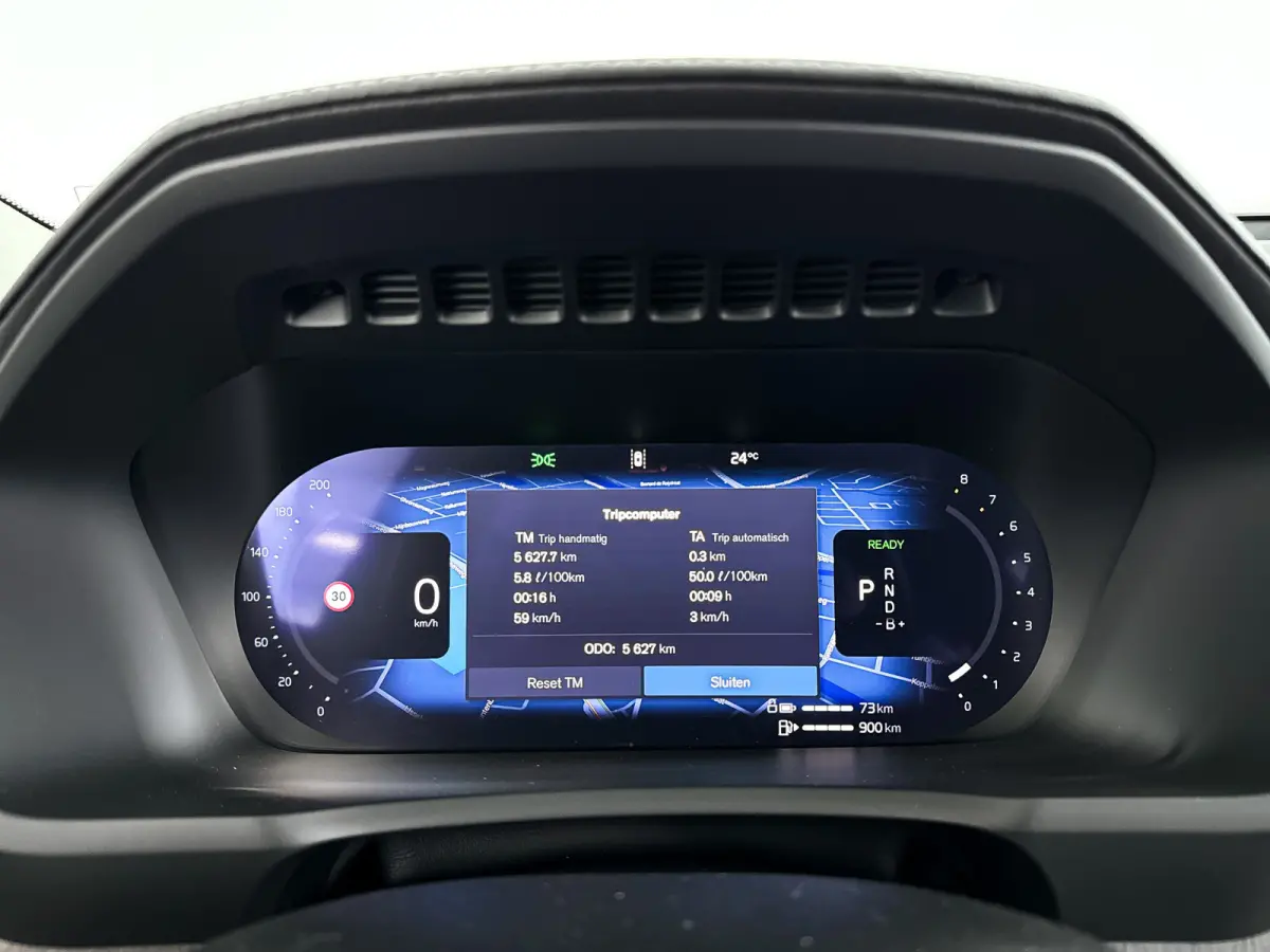 T8 Plug-in hybrid AWD Ultra Dark | Panoramadak | 360° camera | Bowers & Wilkins | Luchtvering | Head-up display | Stoelventilatie | Trekhaak