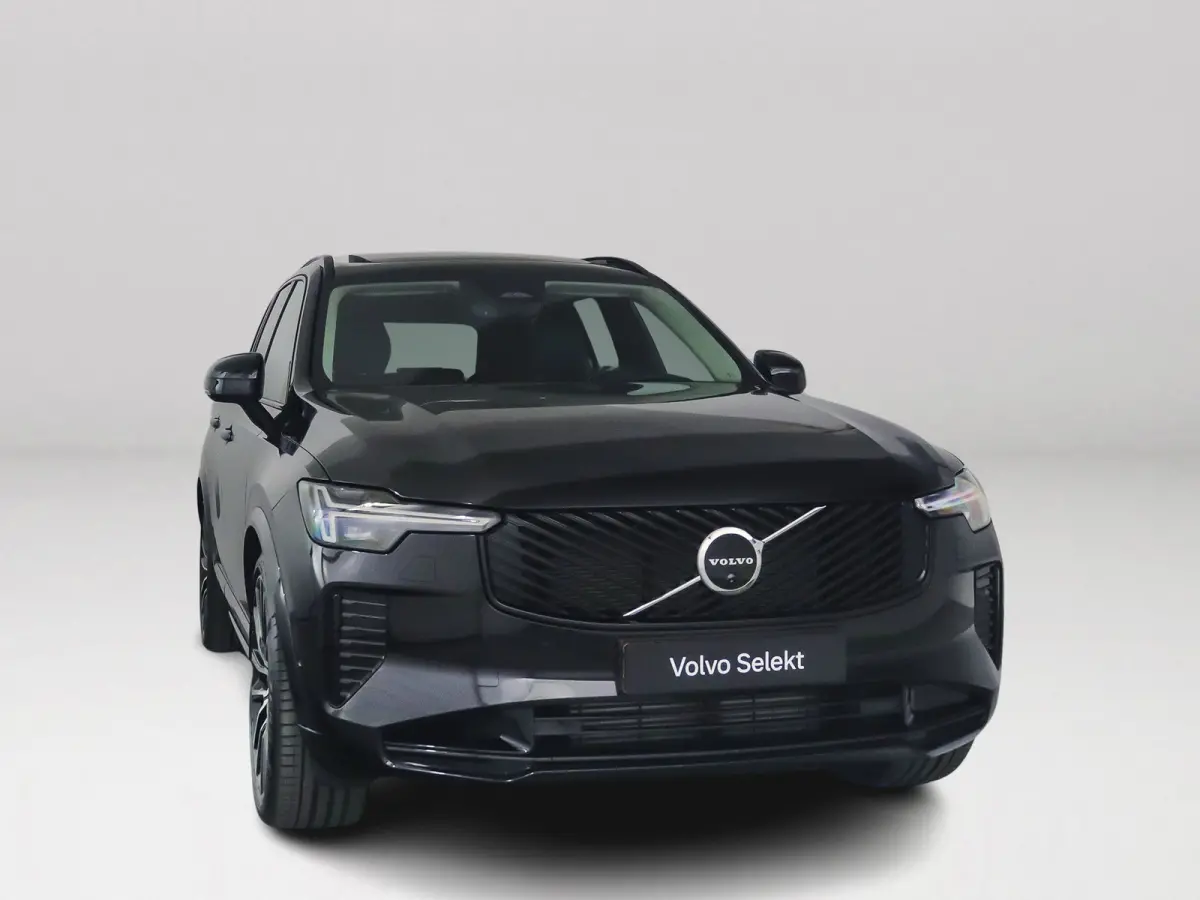 T8 Plug-in hybrid AWD Ultra Dark | Panoramadak | 360° camera | Bowers & Wilkins | Luchtvering | Head-up display | Stoelventilatie | Trekhaak