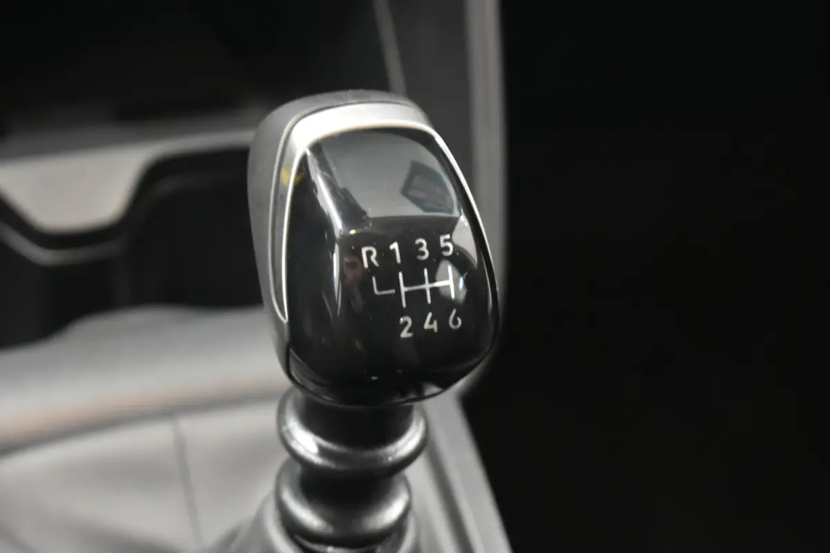 You 1.2 PureTech 100 S&S, Citroen, 100 Tot 8 jaar garantie | | Airconditioning | Cruise control | Koplampen met ECO LED verlichting