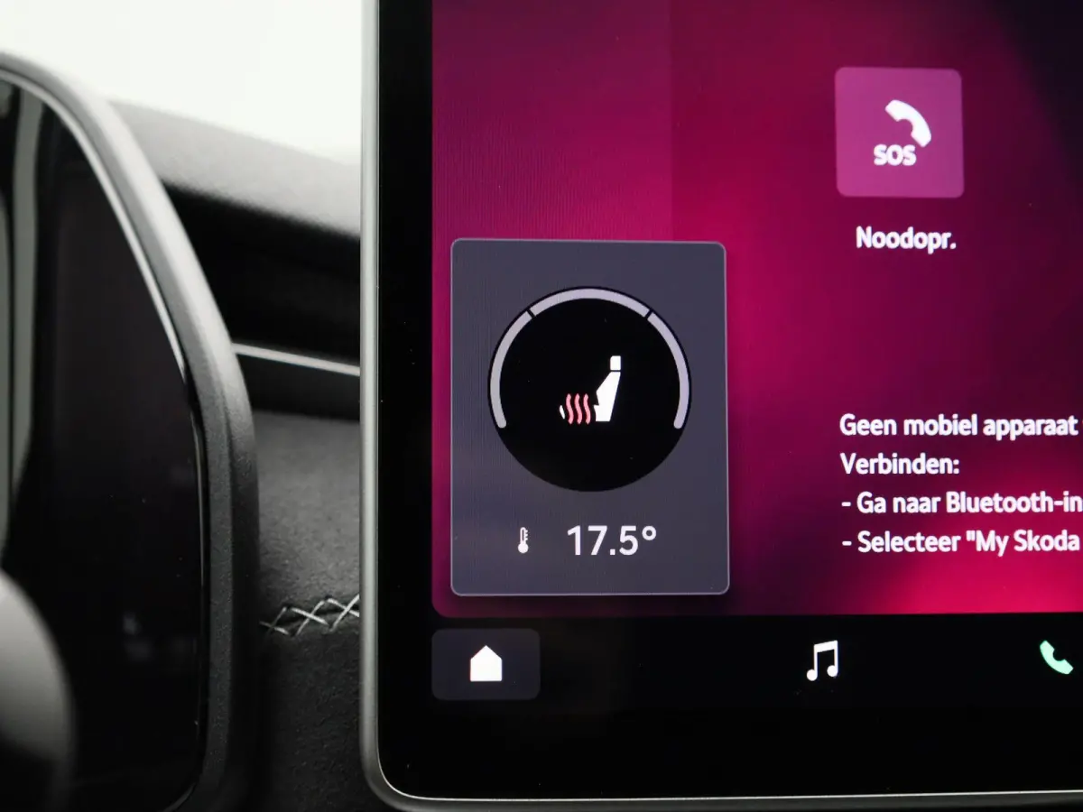 1.5 TSI PHEV Sportline Business 204PK | Automaat | Matrix LED Koplampen | Panoramisch schuif/kanteldak | Navigatie | Apple Carplay/Android Auto | Keyless Entry | Achteruitrijcamera | Climate