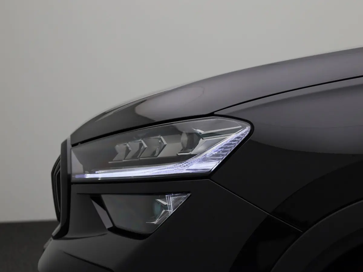 1.5 TSI PHEV Sportline Business 204PK | Automaat | Matrix LED Koplampen | Panoramisch schuif/kanteldak | Navigatie | Apple Carplay/Android Auto | Keyless Entry | Achteruitrijcamera | Climate