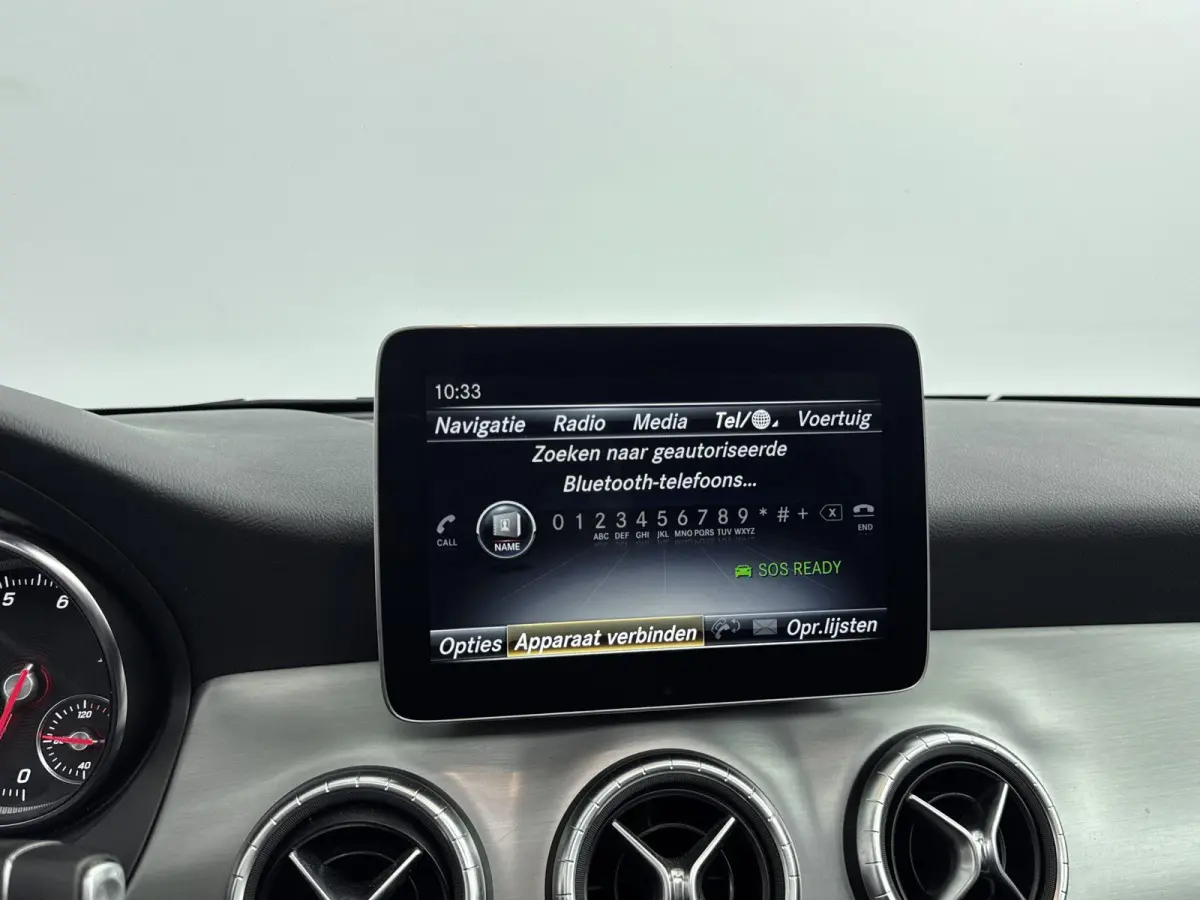 180 Business Solution AMG | PANORAMADAK | CAMERA | HALF-LEDER | STOELVERWARMING | PARKEERSENSOREN | CRUISE CONTROL |