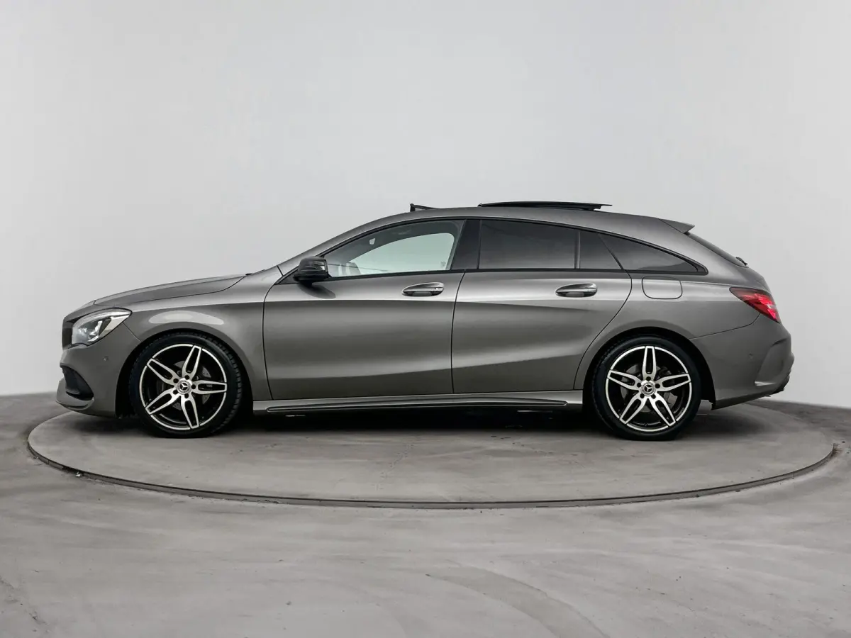 180 Business Solution AMG | PANORAMADAK | CAMERA | HALF-LEDER | STOELVERWARMING | PARKEERSENSOREN | CRUISE CONTROL |