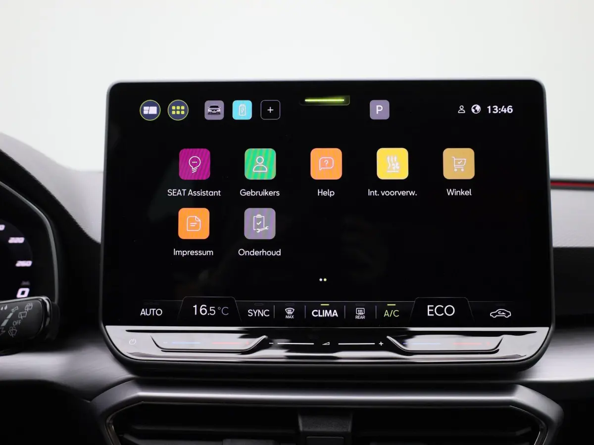 1.5 TSI e-Hybrid FR Business 204 PK | Automaat | LED Matrix Koplampen | Navigatie | Climate Control | Apple Carplay/Android Auto | Achteruitrijcamera | Adaptive Cruise Control | Parkeersenso