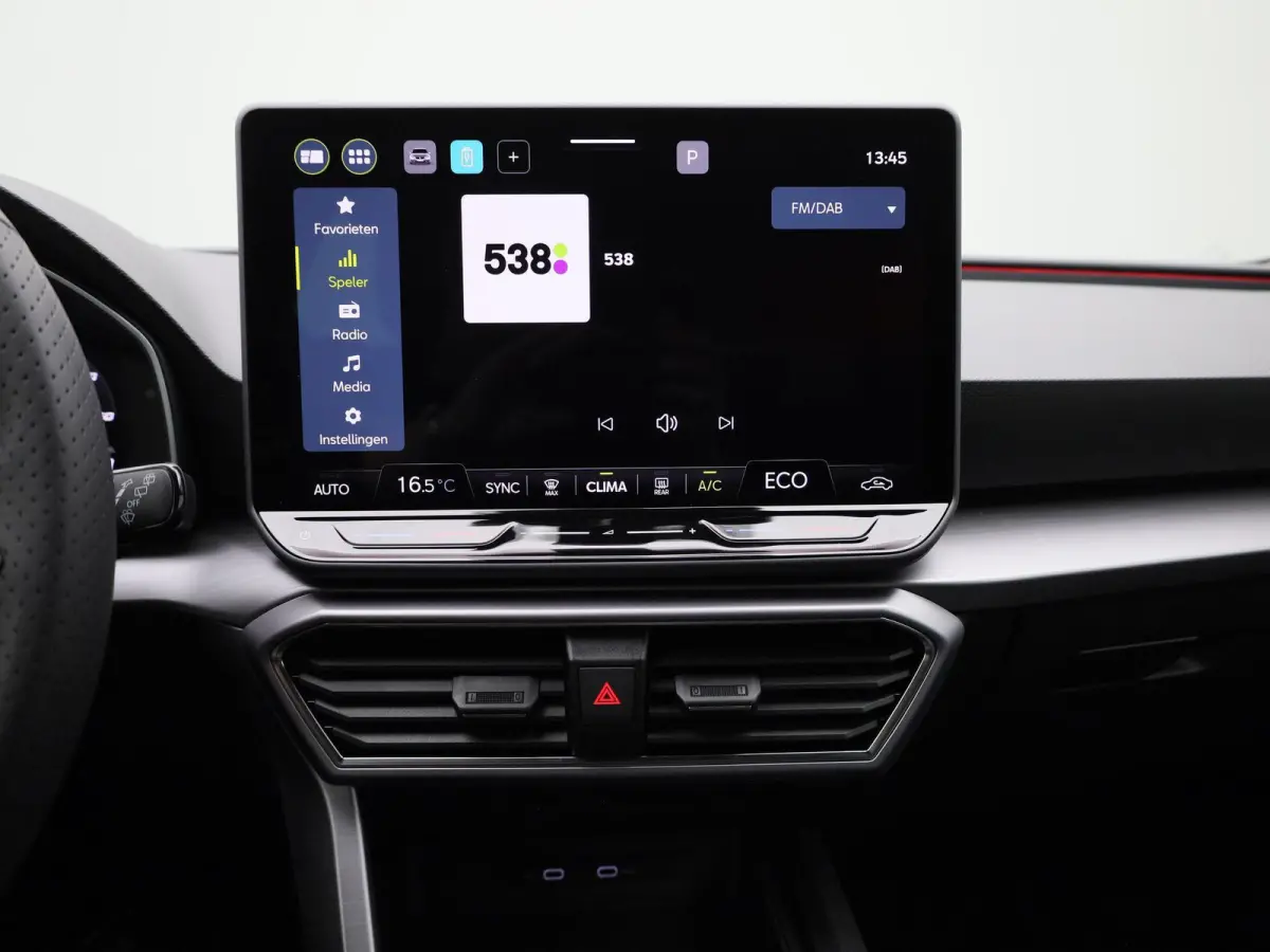 1.5 TSI e-Hybrid FR Business 204 PK | Automaat | LED Matrix Koplampen | Navigatie | Climate Control | Apple Carplay/Android Auto | Achteruitrijcamera | Adaptive Cruise Control | Parkeersenso