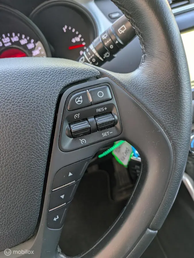 cee'd 1.0 T-GDi ComfortPlusLine Navigator