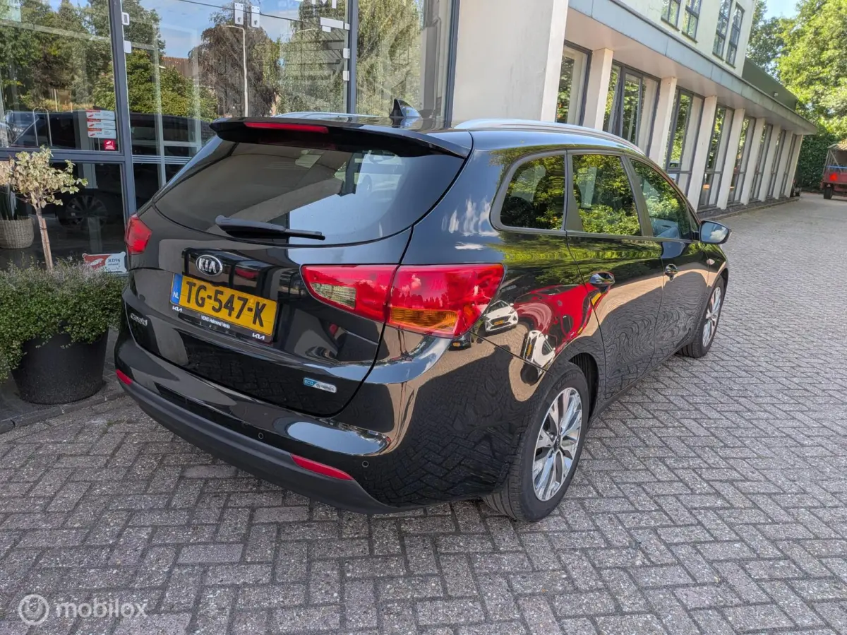cee'd 1.0 T-GDi ComfortPlusLine Navigator