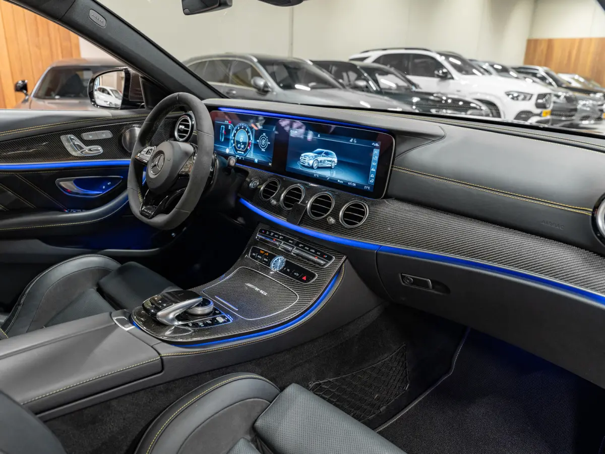 AMG 63 S 4MATIC Premium Plus Edition 1, Keramisch, Pano, Carbon, Perf Seat, Designo Magno, Burmester