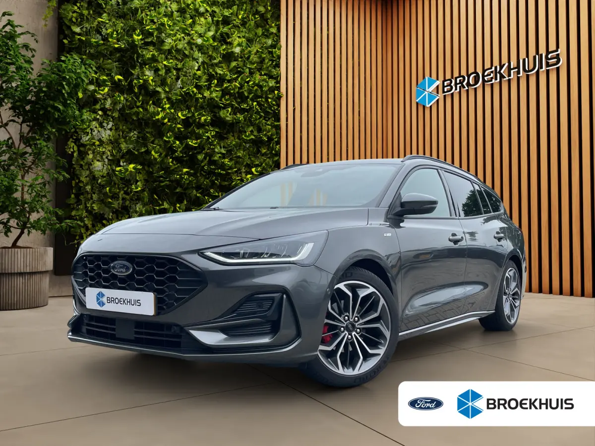 1.0 EcoBoost Hybrid ST Line X Adaptieve cruise | Panoramdak | Stoel- stuurverw. | Carplay | Camera | 18" | AGR