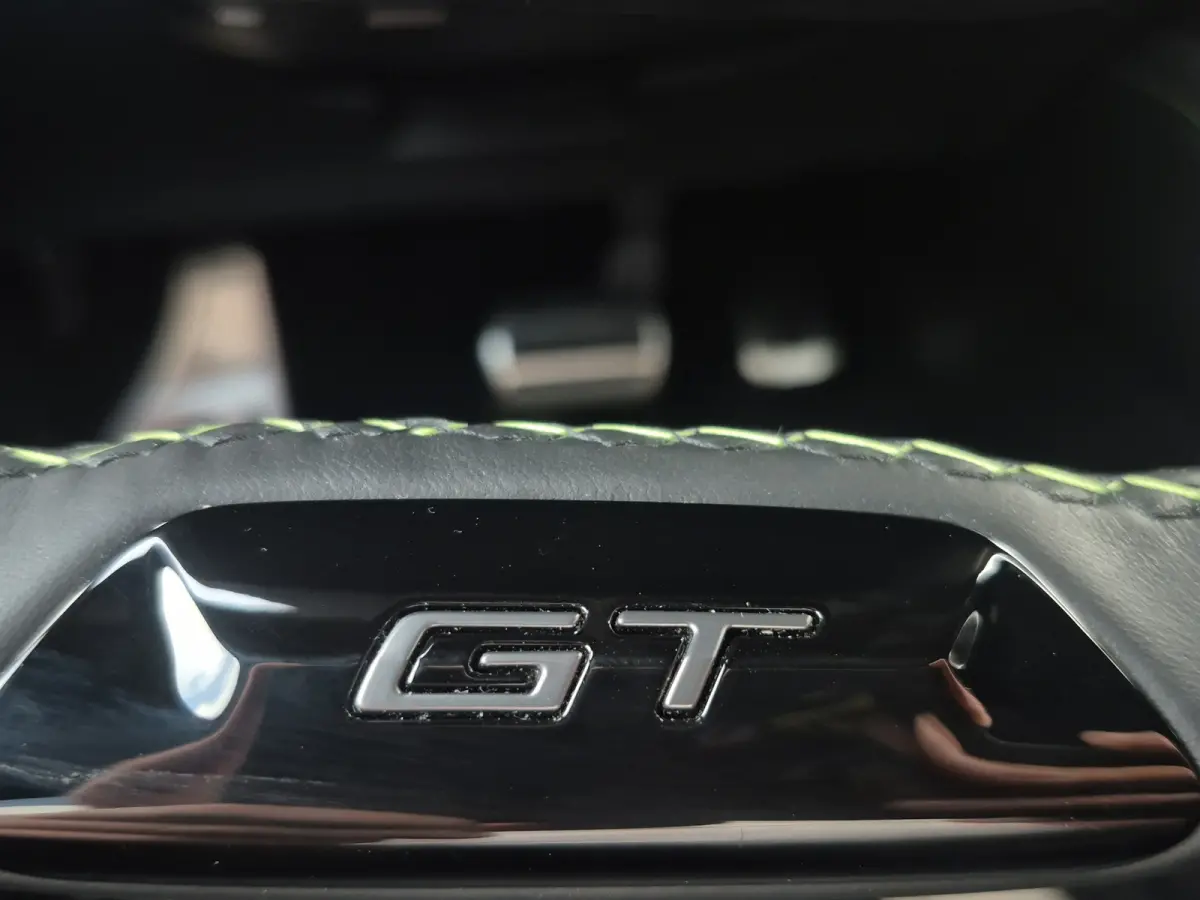 1.2 Hybrid 145 e-DCS6 GT 8 jaar garantie | Elektrische stoelverstelling met geheugen | Stoelmassage | Voorstoelen verwarmd | Stuurwiel verwarming | Apple carplay Android auto | Adaptive crui