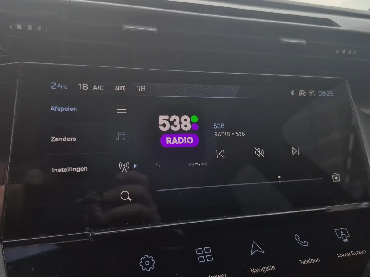 1.2 Hybrid 145 e-DCS6 GT 8 jaar garantie | Elektrische stoelverstelling met geheugen | Stoelmassage | Voorstoelen verwarmd | Stuurwiel verwarming | Apple carplay Android auto | Adaptive crui