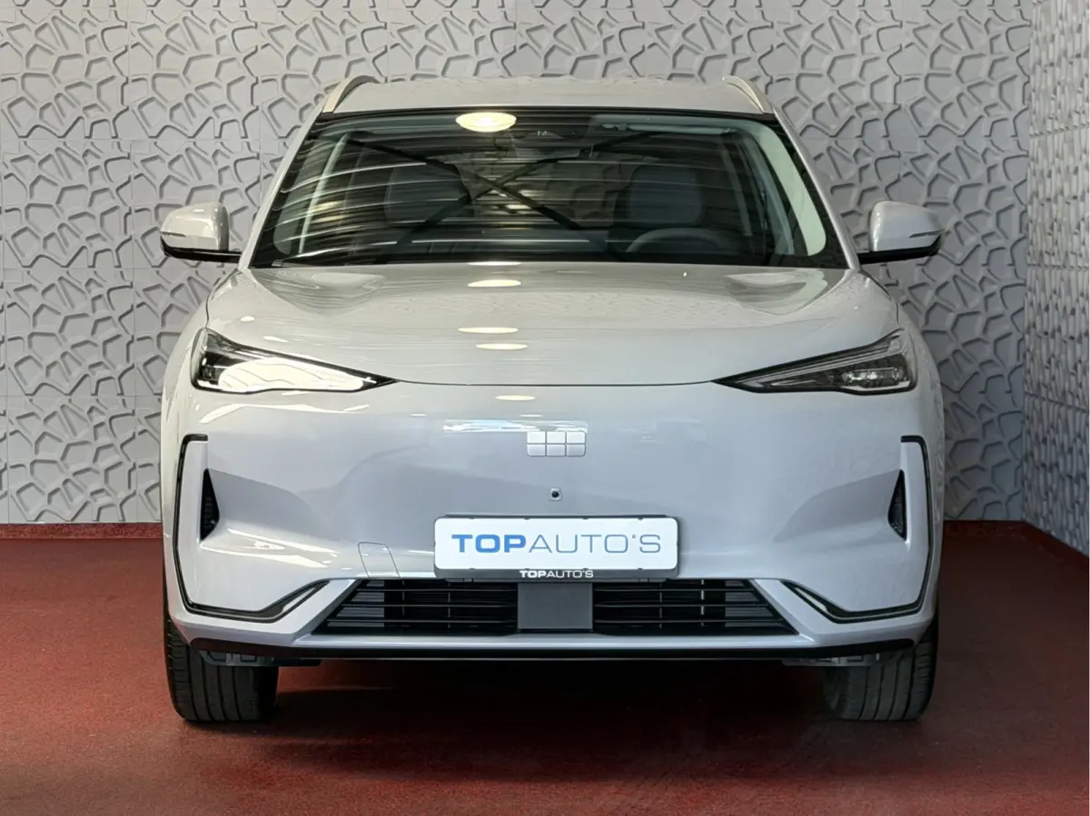 Pro+ 68 kWh | 475 km WLTP | Moonlight Silver 8 Jaar Garantie | 360° Camera | Warmtepomp | Leder | Blind Spot
