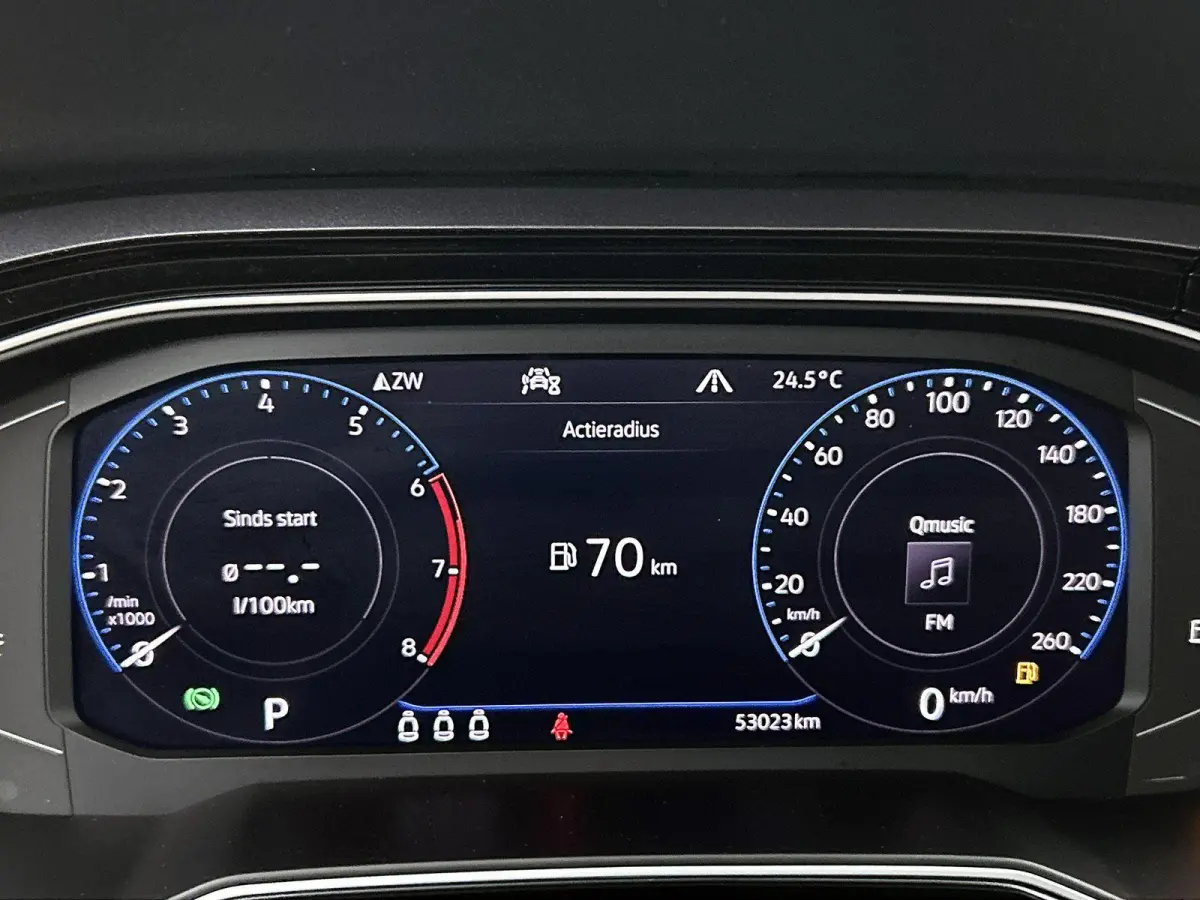 1.0 TSI Highline Business R | 95 PK | Automaat | Trekhaak | Climatronic Automatische Airco | Cruise Control Adaptief | Navigatie | Parkeersensoren  | Digital Cockpit PRO |