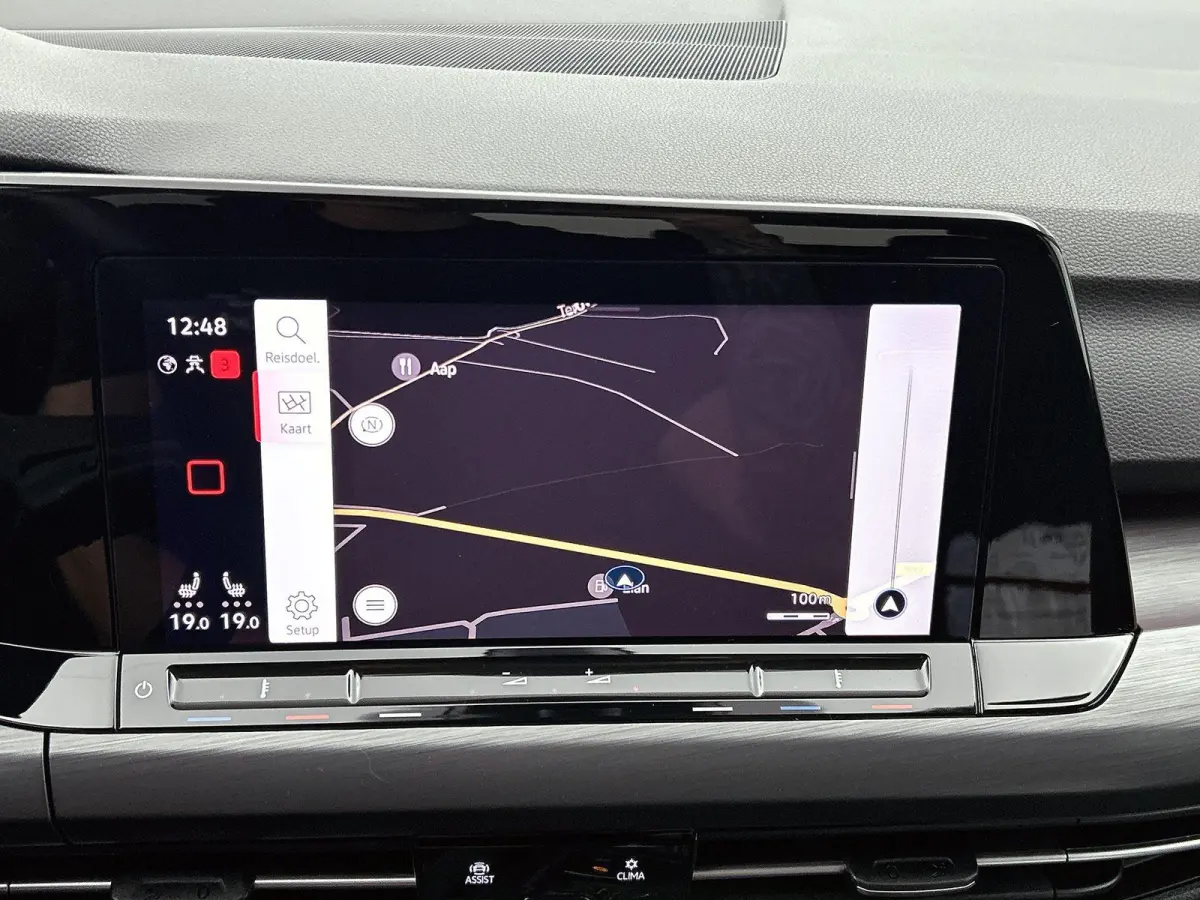 1.4 eHybrid Style | 204 PK | Soh 100% | Parkeercamera | Stoel en Stuurverwarming | Parkeersensoren | Ergo Stoelen (Incl. Massage + Memory) | Apple Carplay / Android Auto