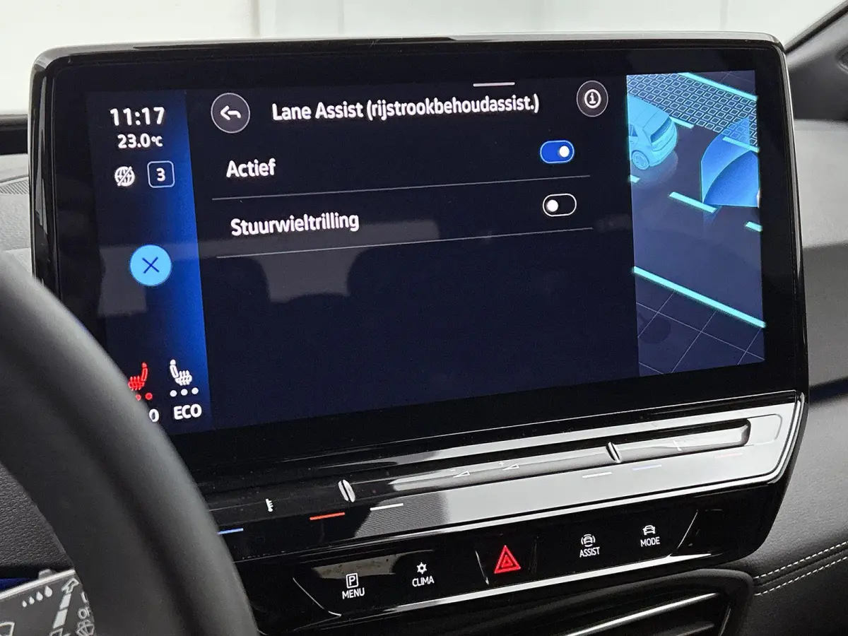 Pro Business 59 kWh | SoH 91% | Olive Green | Keyless | Parkeercamera | Stoelverwarming | Navigatie | Carplay / Android Auto