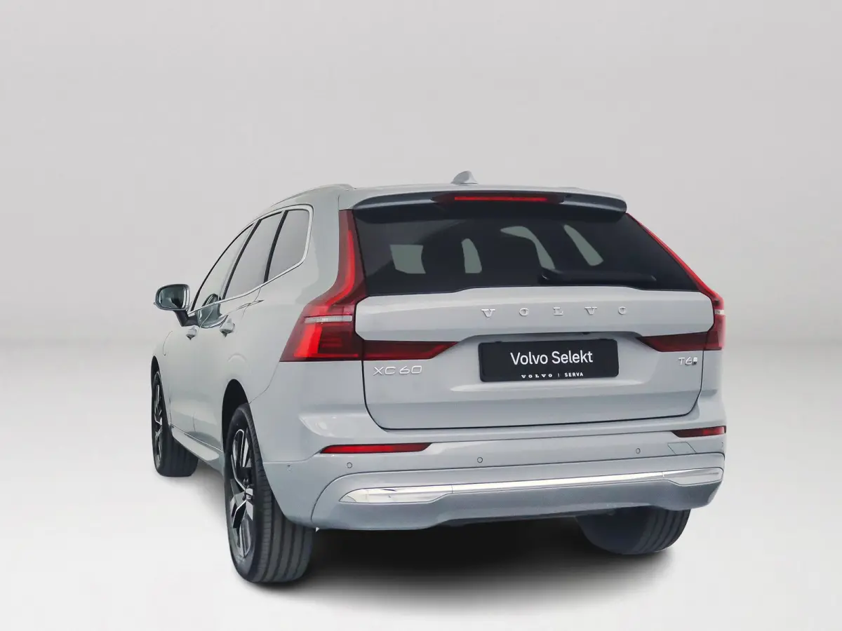 T6 Plug-in hybrid AWD Plus Bright | SOH 99% | 360° camera | Harman Kardon | Stoel- en stuurverwarming | Trekhaak