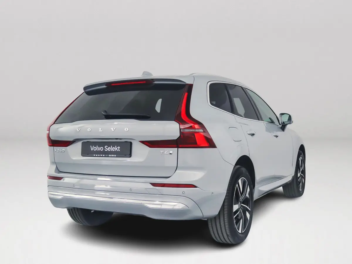 T6 Plug-in hybrid AWD Plus Bright | SOH 99% | 360° camera | Harman Kardon | Stoel- en stuurverwarming | Trekhaak