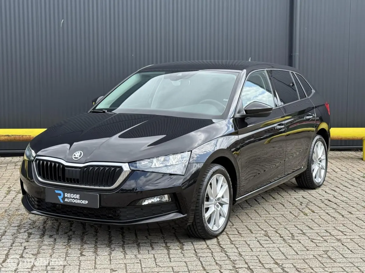 1.0 TSI Style AUTOMAAT | CARPLAY | PDC | CLIMA